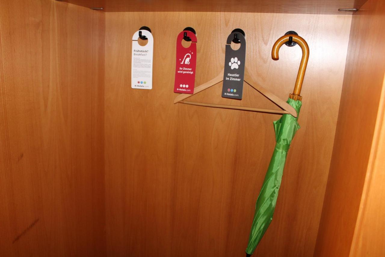 H+ Hotel 3*